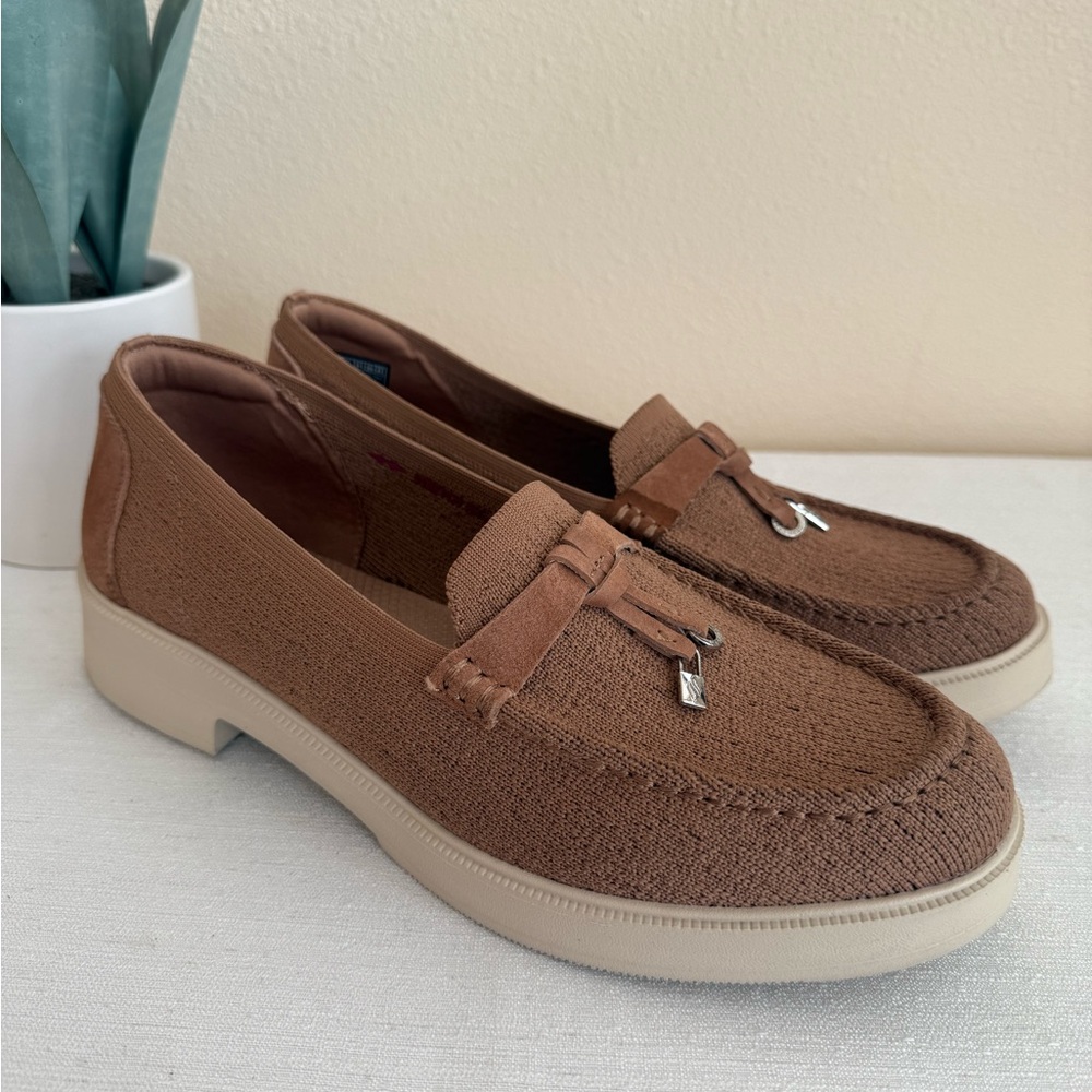 Skechers Fan Brown Stretch Memory Foam Casual Loafers